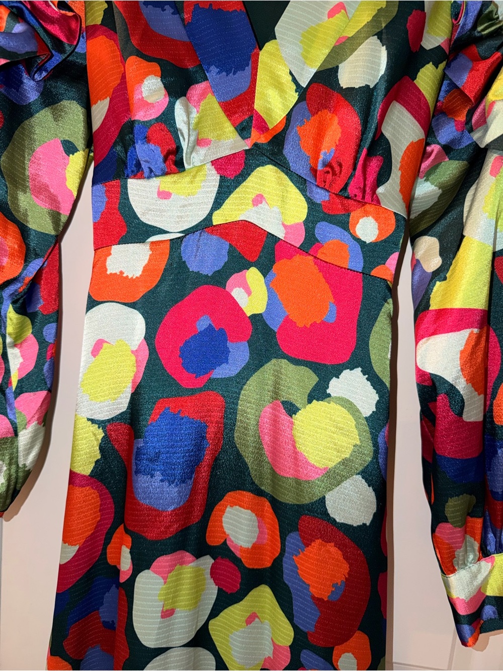 Vibrant Multi-Color Print Maxi Dress with Ruffled Hem - Picture 5 of 11